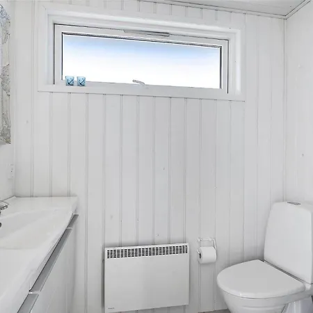 Ln1807-hjorring-ved-klitten-8 *